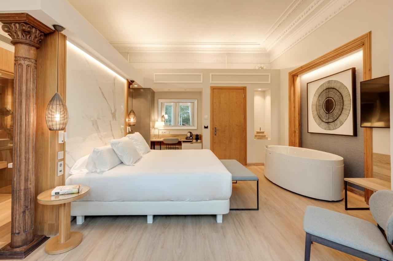 Hotel Boutique Mirlo Barcelona Eksteriør bilde Deluxe Room